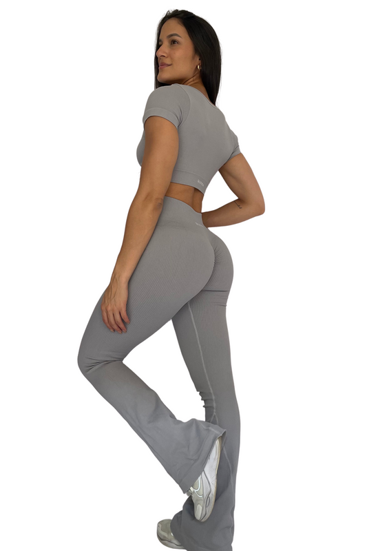 Legging Bota Ancha Push Gris Seamless