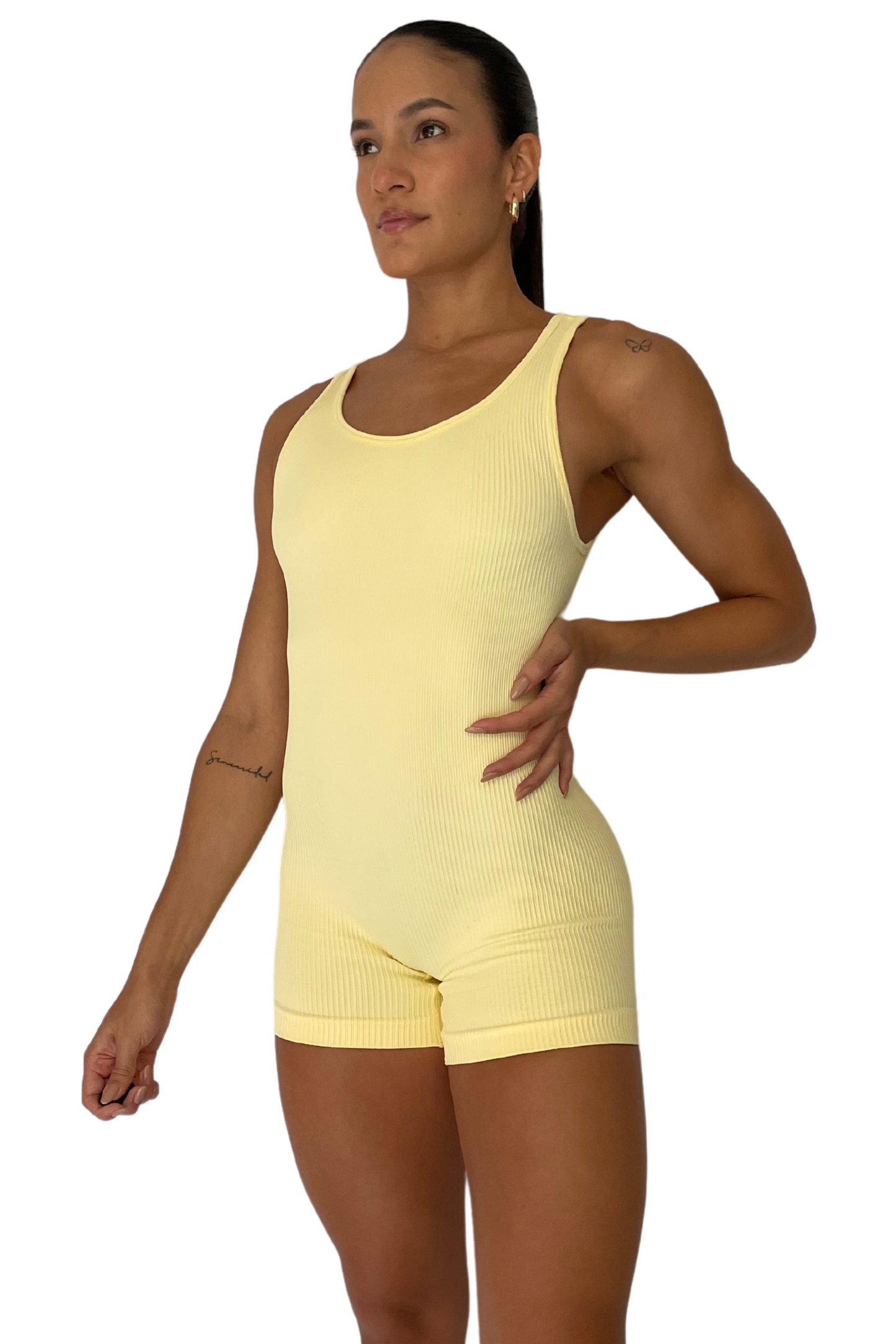 Enterizo Corto Amarillo Seamless Qurba