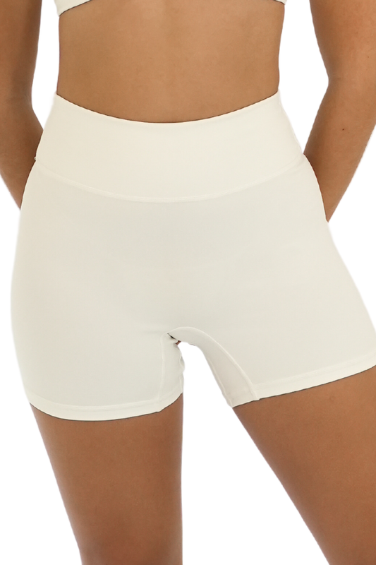 Short Blanco Only